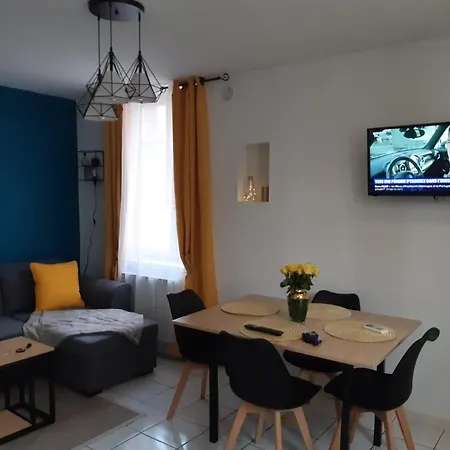 O Bon Endroit Apartment *